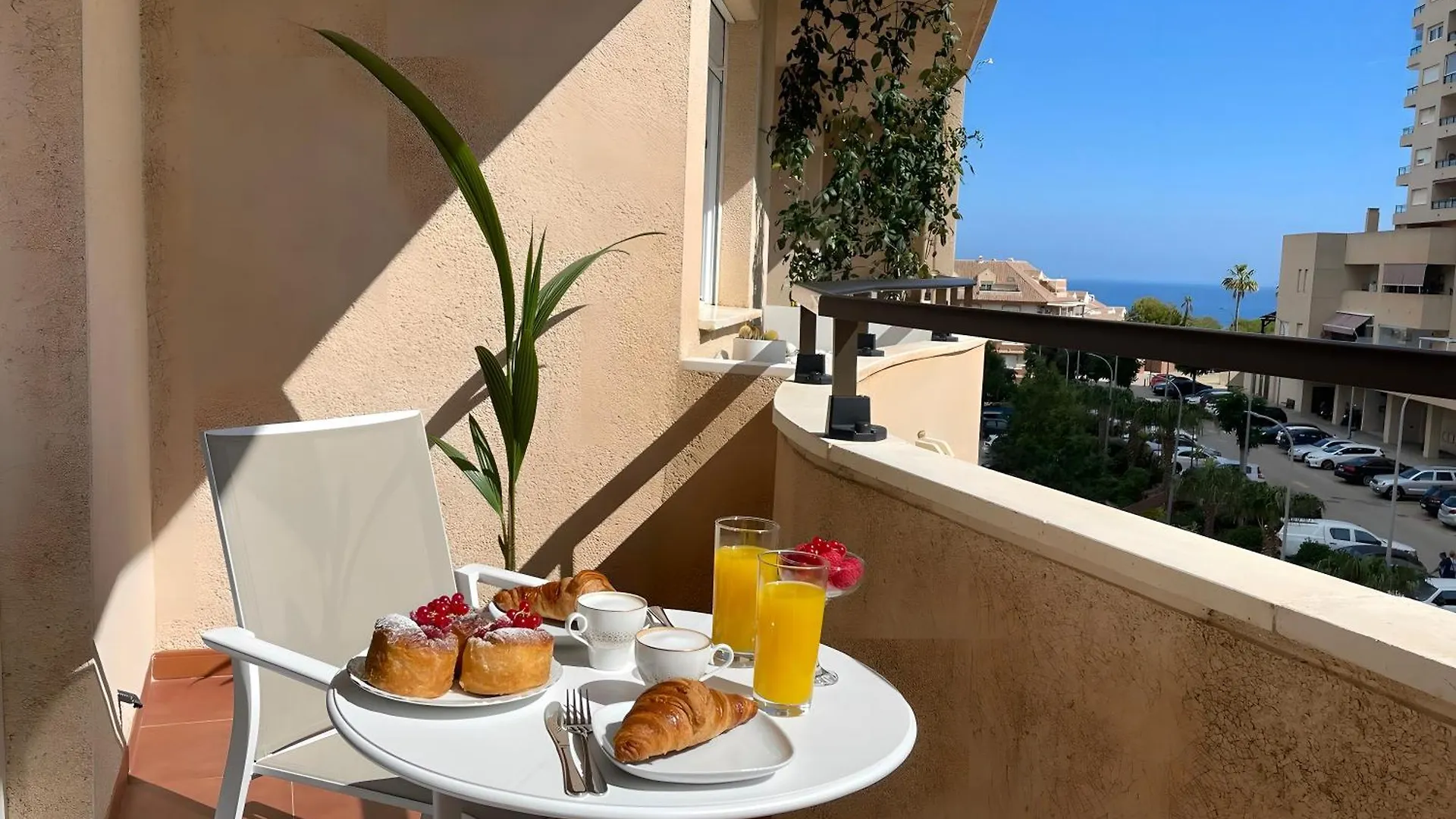 Luxury Apartment Benalmadena First Line